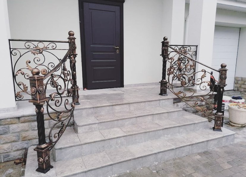 Как рассчитать уличную лестницу в Покрове, чтобы шаг был удобным, а ступени служили дольше