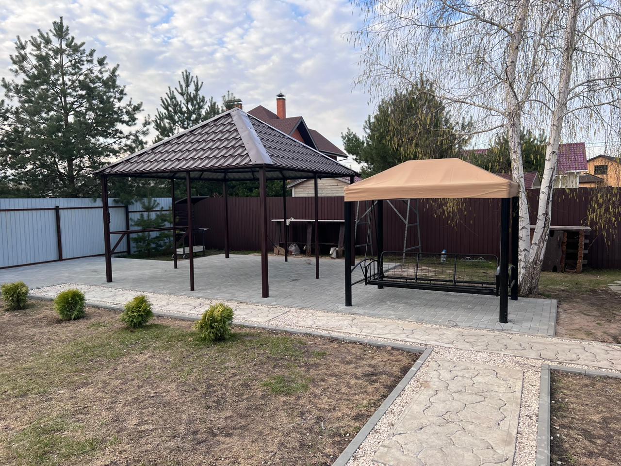 Как выбрать форму беседки под архитектуру дома и геометрию участка в Покрове